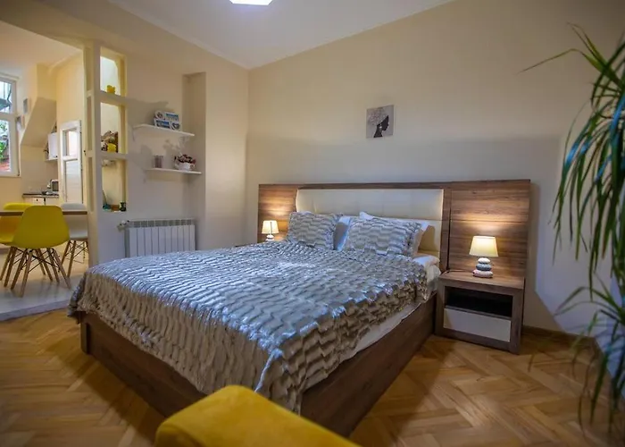 1Bedroom Modern Studio / Old Tbilisi